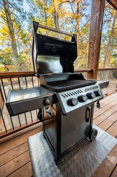 The Blaylock Cabin, 2 King, Hot Tub, Pet Friendly! Broken Bow Esterno foto