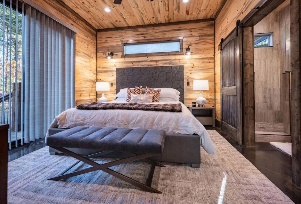 The Blaylock Cabin, 2 King, Hot Tub, Pet Friendly! Broken Bow Esterno foto